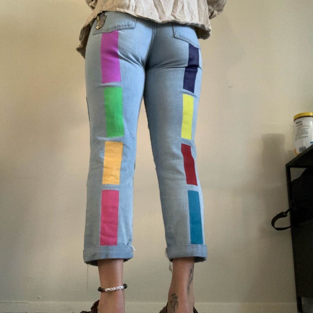 SOLD!!!! Personally Customized patch jeans❤️